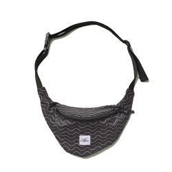 Cleptomanicx Hipbag Pinstripe black