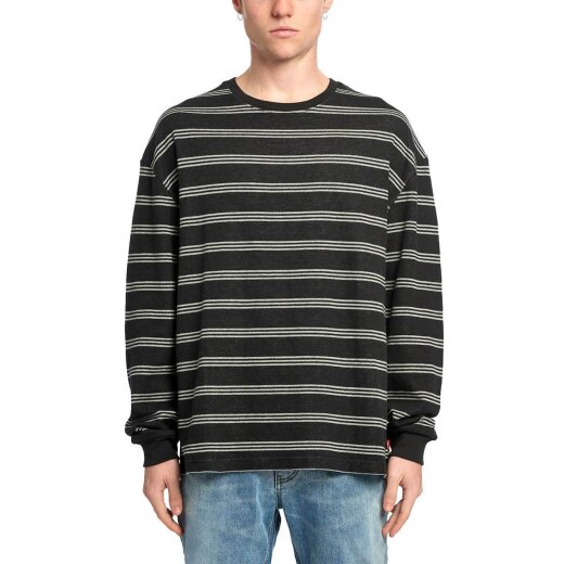 Globe Longitude LS Tee Black